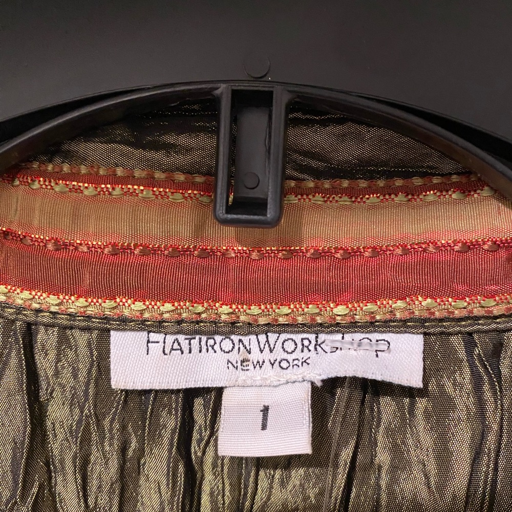 Flatiron Workshop Ny! Elegant Olive Button Down S… - image 2